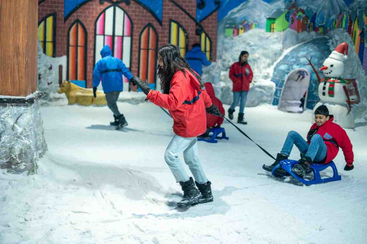 One Day Picnic Near Mumbai: Top Spots For Families